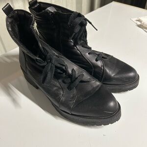 Life Stride women’s Black Lace-Up Boots - Stormy